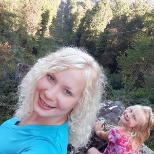 Meet your Posher, Lori